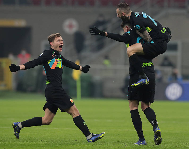 亚博体育官方下载包含国际米兰内部会议纪要流出:今夜状态回暖;NBA常规赛使命明确;赛季目标并未改变的词条